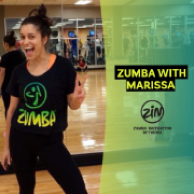 Ведущая Zumba живи